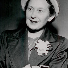 Paulson, Esther (1906-2004)