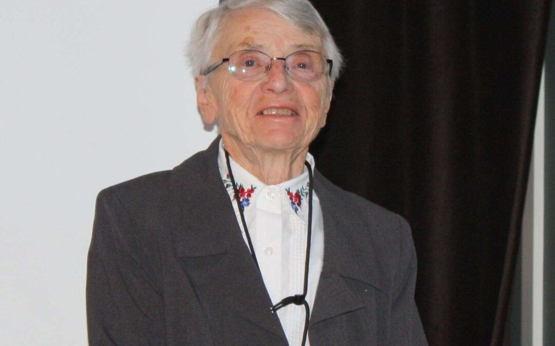 Naomi Miller (1927-)
