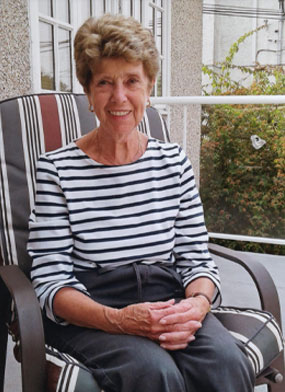 Oxholm (nee Oliver), Sheila (1937-