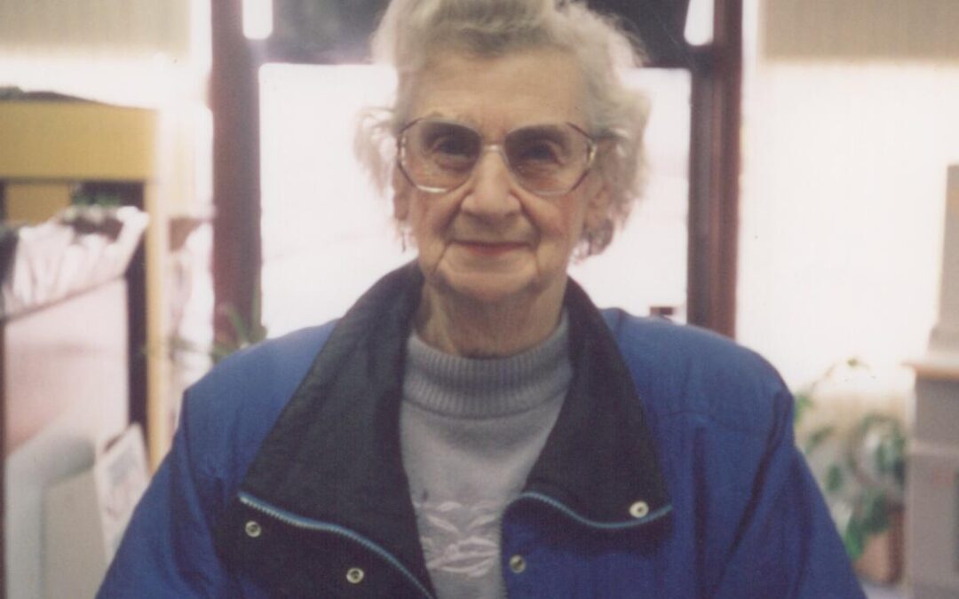 Sarvela, Mary (1913 – 2004)