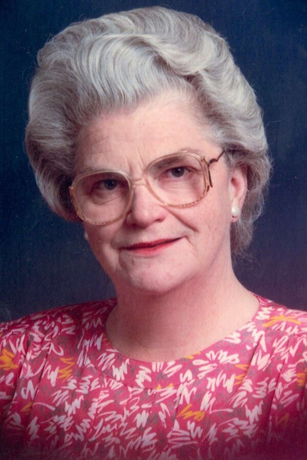 Logan, Dorothy (1926-1995)