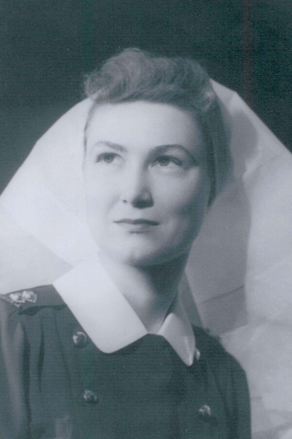 Doree, Joan Florence Alice (1919-2016)